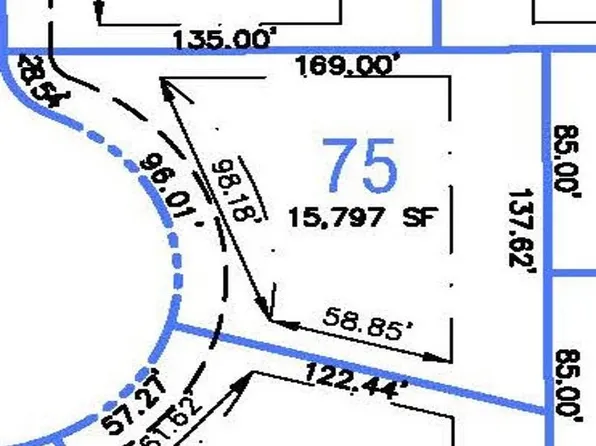 75 Park Place Park #8, North Liberty, IA 52317