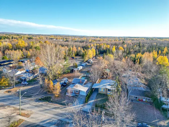 994 Premier Rd, North Bay, ON P1A 2H8