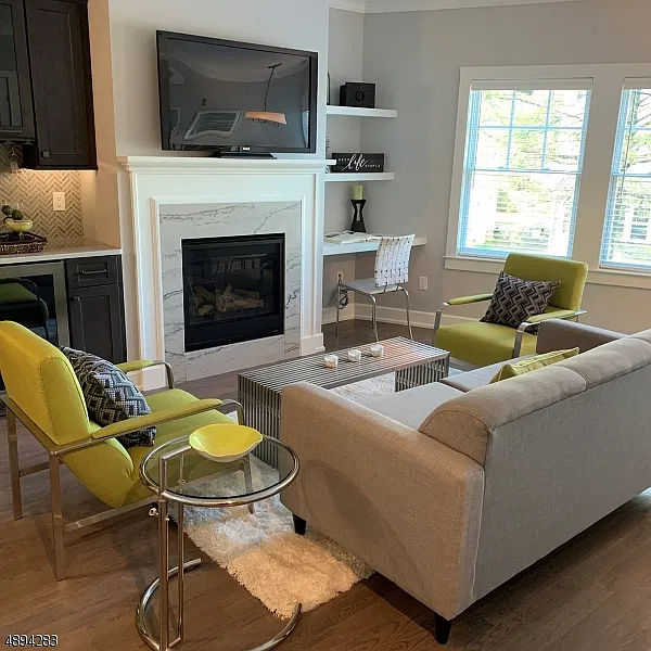 1 bed, 1.0 bath, $2,550 — Photo 3