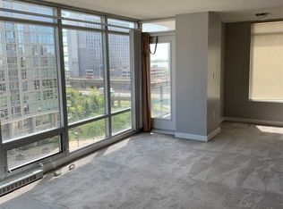 15 Brunel Ct #717, Toronto, ON M5V 3Y6