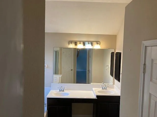3551 Heartland Key Ln — Photo 21
