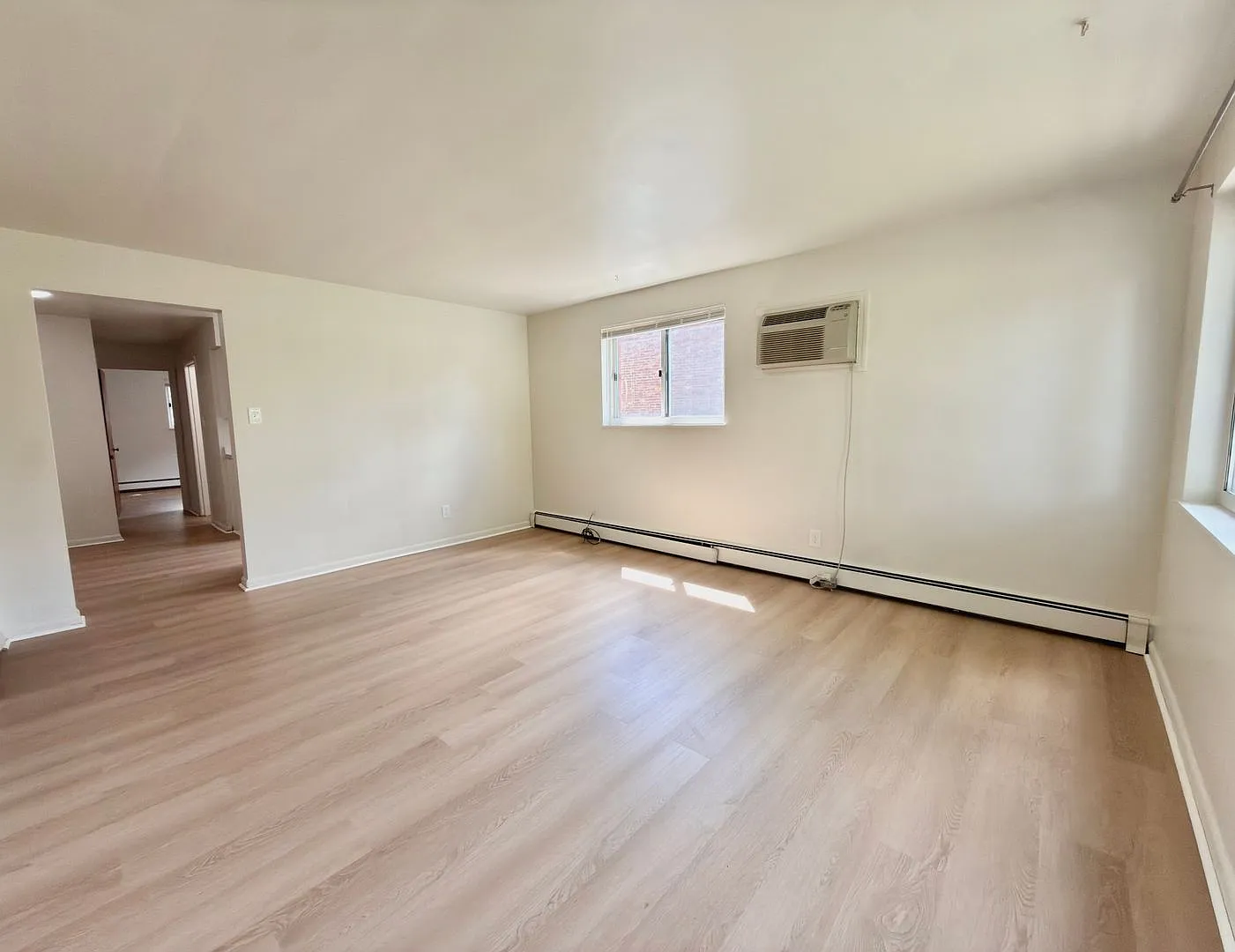 2 bed, 1.0 bath, $1,025 — Photo 2