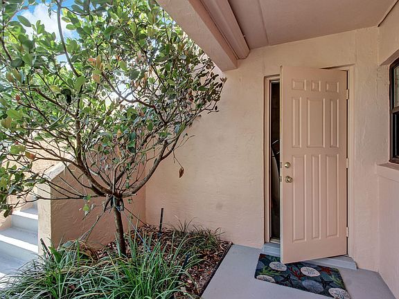 4th image of 1733 Sea Fair Dr Unit 12134