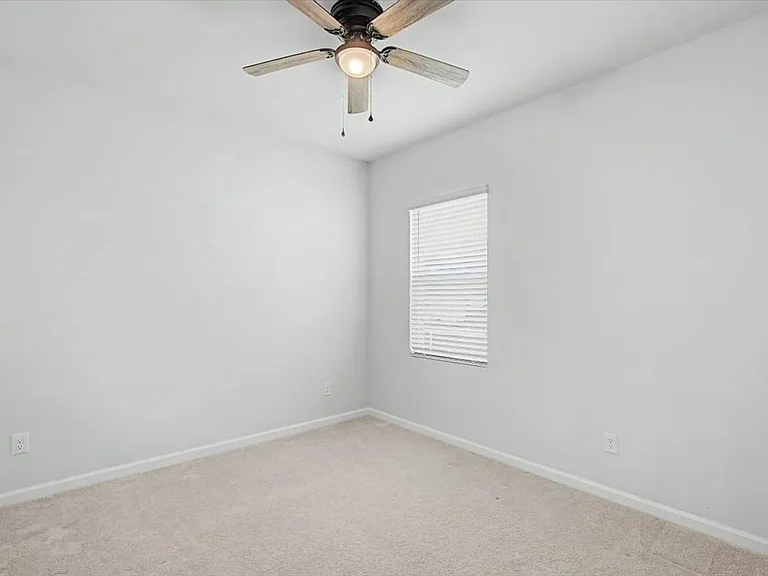 783 Longleaf Dr — Photo 20