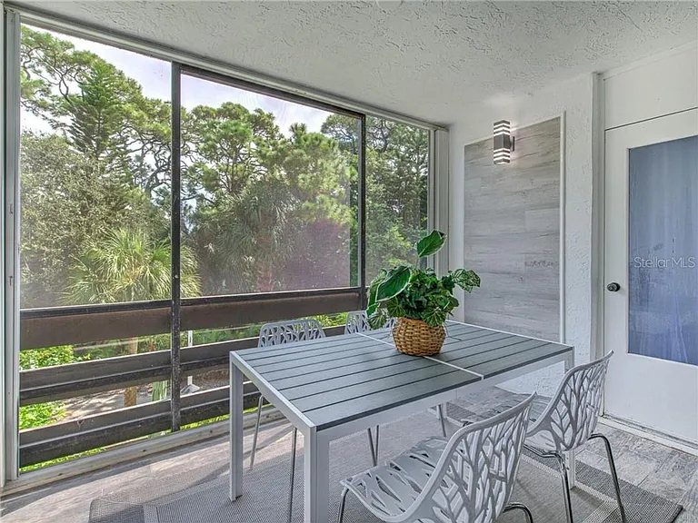 522 Bayport Way — Photo 29