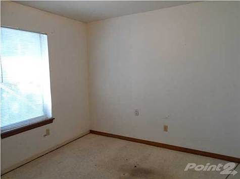 5th image of 62 E Detroit Blvd