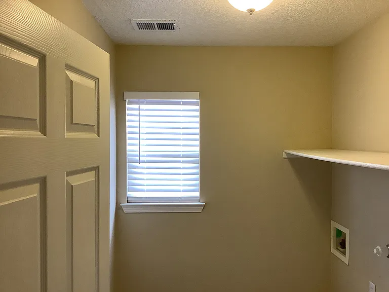6609 Country Hills Ct NW — Photo 23