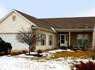 7158 Venetian Bay Ct, Maumee, OH 43537