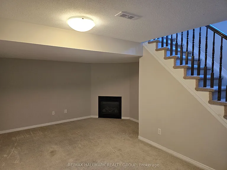 223 Livery St — Photo 27