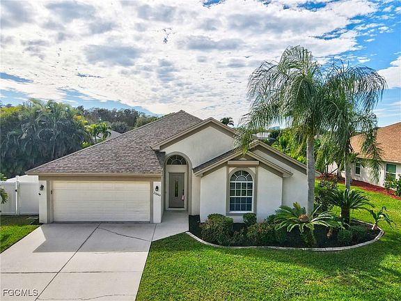2nd image of 22860 Fountain Lakes Blvd