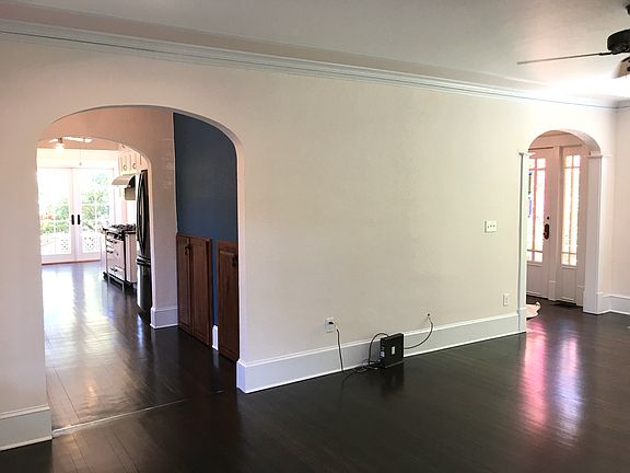 3rd image of 222 Osceola Ct