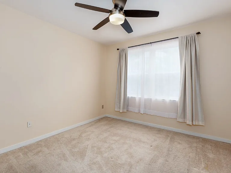 2020 5th Ave S #340 — Photo 11