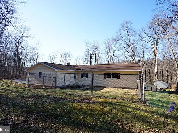 3rd image of 573 Polecat Rd