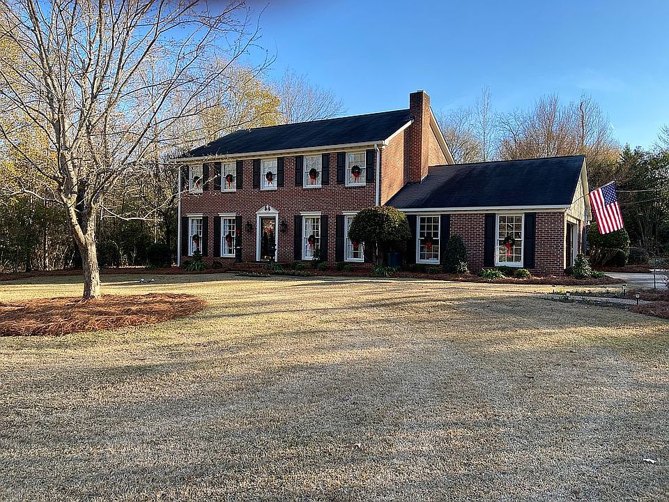2nd image of 188 Briarwood Cir