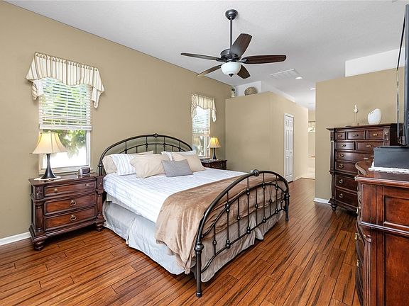 5th image of 1670 Heritage Oaks Ct