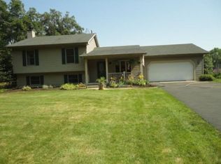 5399 E Dixie Ave, Demotte, IN 46310