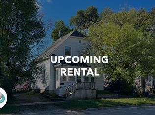417 3rd St SW, Mason City, IA 50401