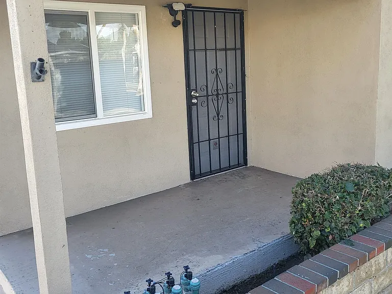 9344 Maple St — Photo 3
