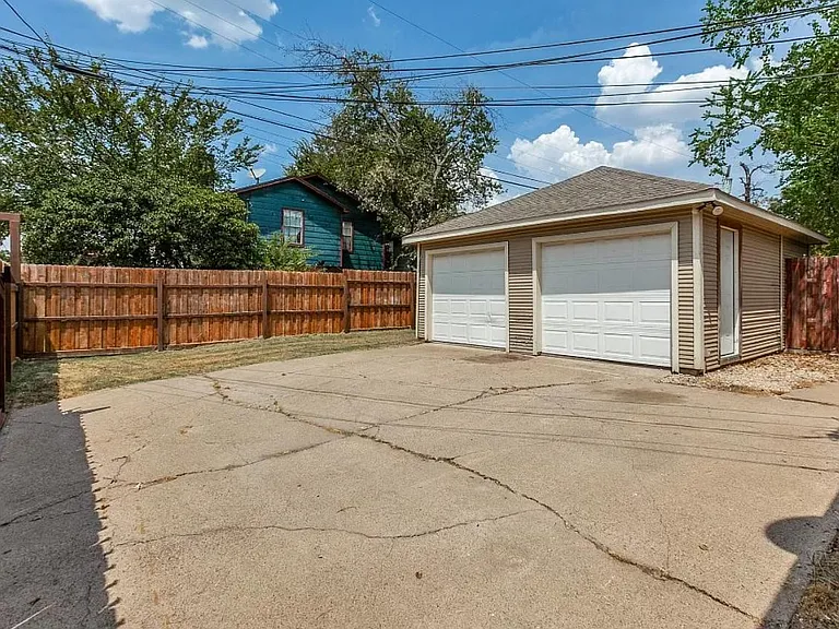 5501 E Side Ave — Photo 15