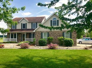 106 Homestead Ct, Moro, IL 62067