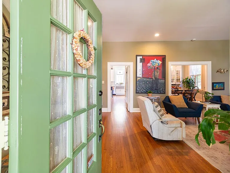 1005 Minerva Ave — Photo 6