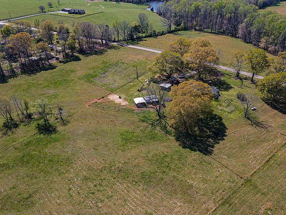 5th image of 418 N Green River Rd