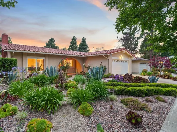 1105 Tulare Dr, Costa Mesa, CA 92626
