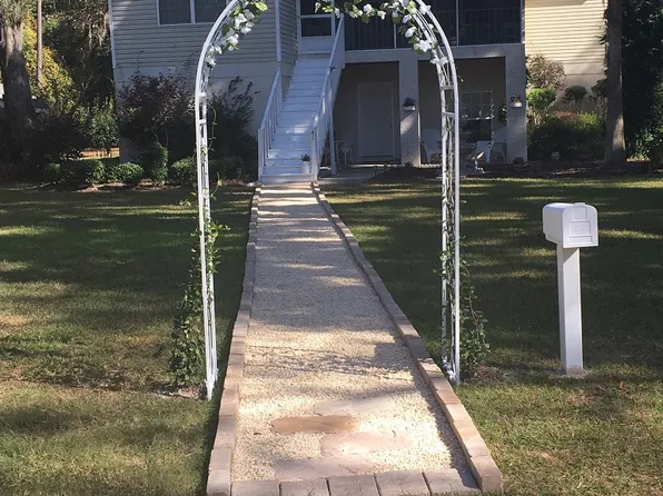 41 Island View Ln, Waverly, GA 31565