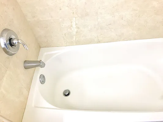 Rented by Fultonex Realty LLC | media 10