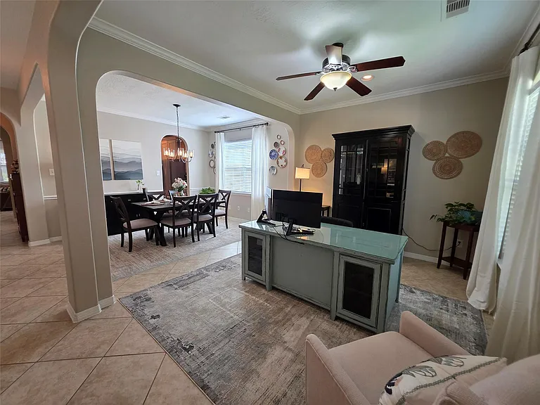 6158 Cornell Ln — Photo 4