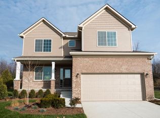 39611-a Lakeshore Dr, Harrison Township, MI 48045
