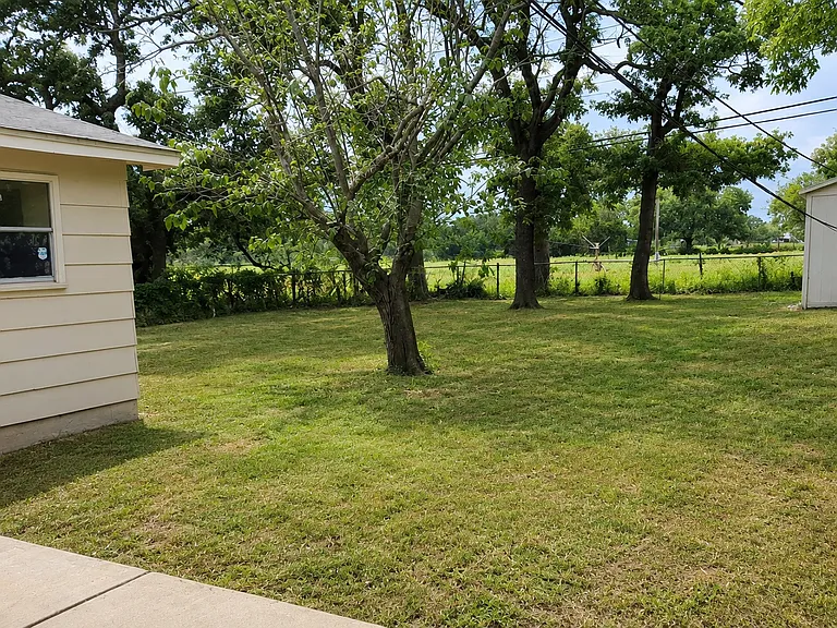 4200 Brambleton Pl — Photo 5