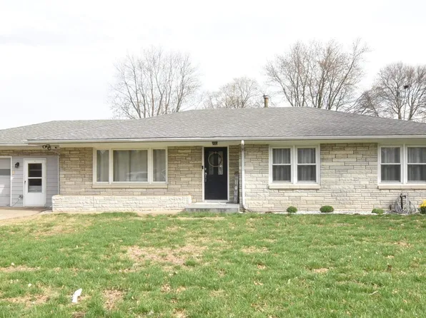 905 E 4th St, Fowler, IN 47944