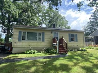 33 Bylund Ave, Auburn, MA 01501