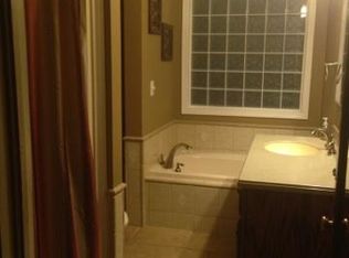 206 Grove St, Stevenson, AL 35772