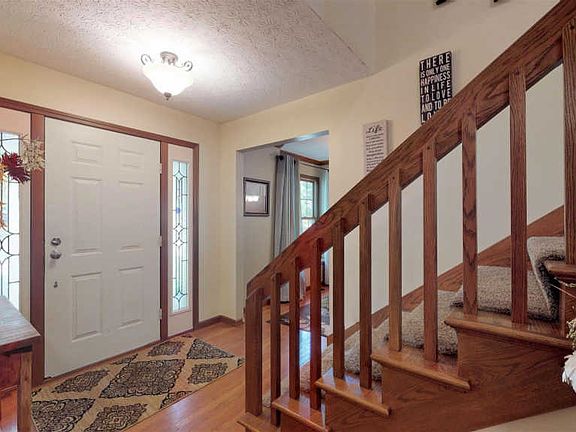 2nd image of 4453 Antler Way