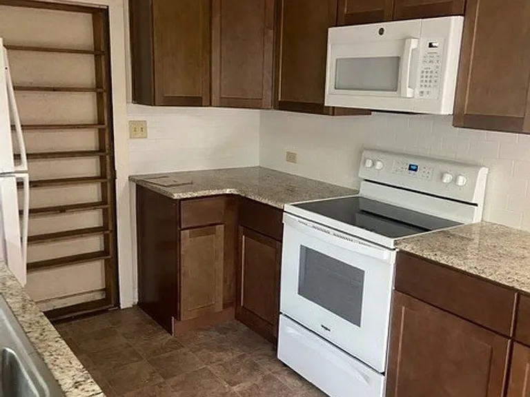 2227 Arapahoe Ave — Photo 28