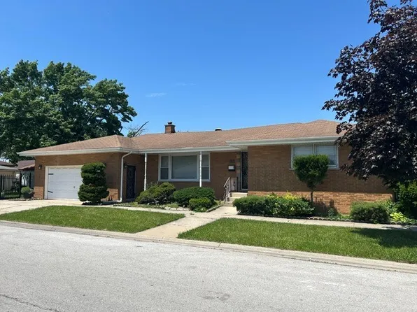 12764 S Ada St, Calumet Park, IL 60827
