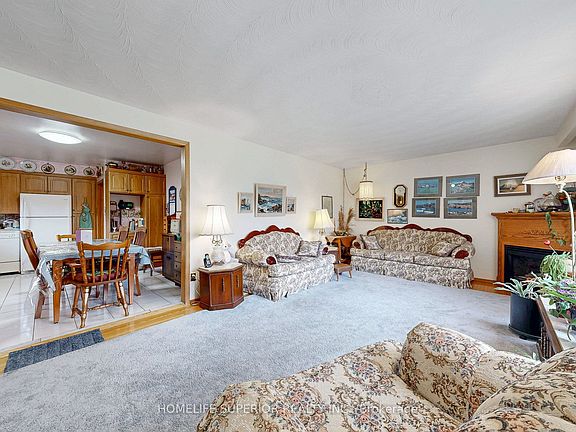 5th image of 3138 Courtice Rd N