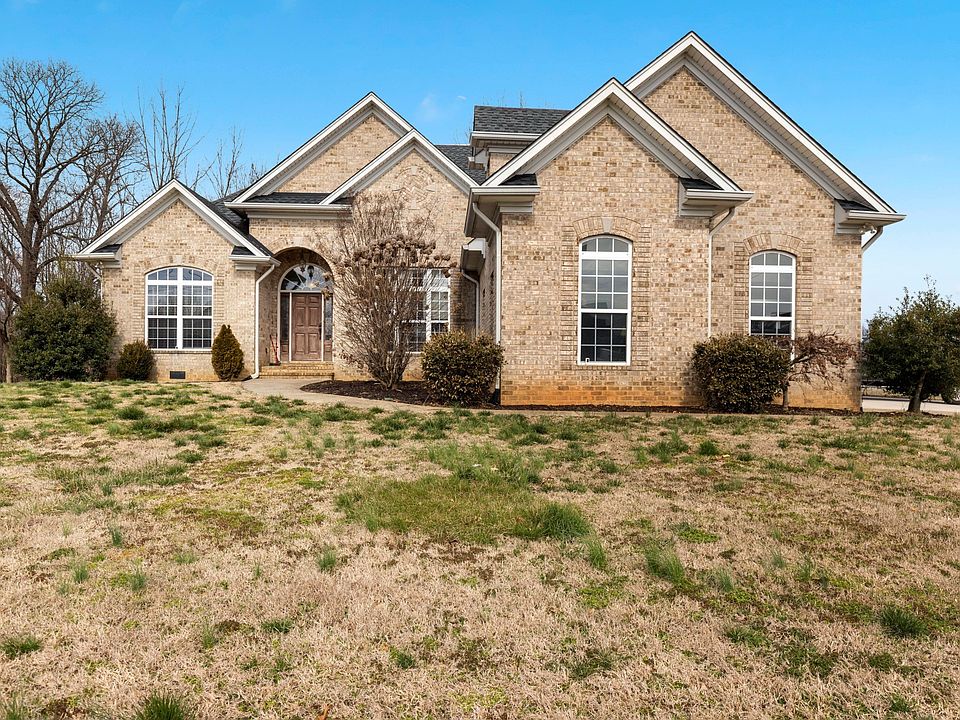 1st image of 401 Bedrock Dr