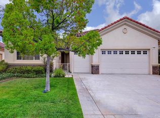 908 Pebble Beach Rd, Beaumont, CA 92223