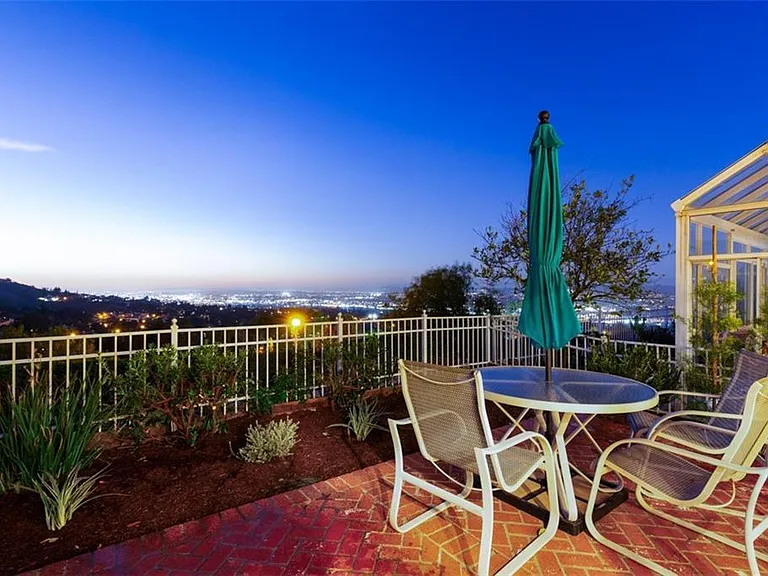 745 S Crown Pointe Dr — Photo 23