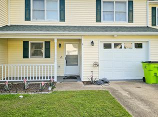 345 Carolina Pines Blvd APT 9, New Bern, NC 28560