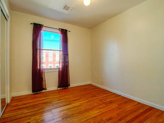 3rd image of 363 Bramhall Ave Floor 2