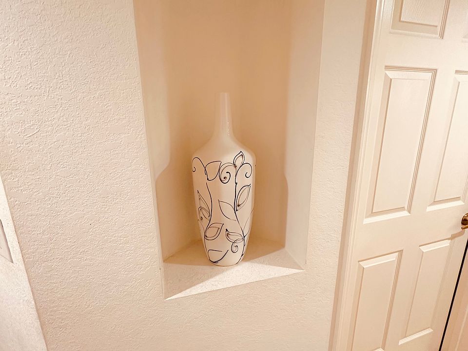 Lovely Entry foyer