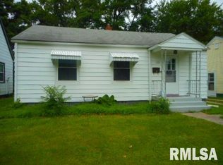 1325 27th Ave, Moline, IL 61265