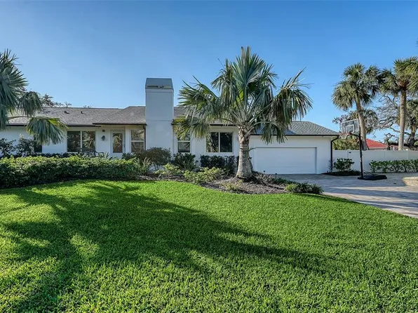 1302 Roberts Bay Ln, Sarasota, FL 34242