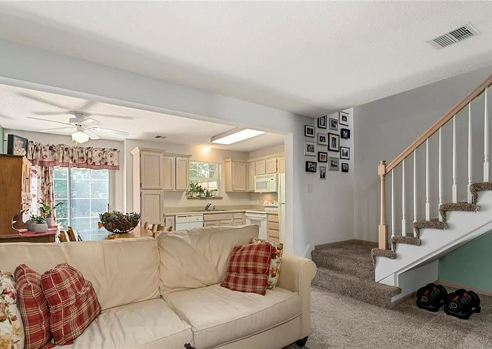 1st image of 5712 NW Sunrise Meadow Cir #53-B