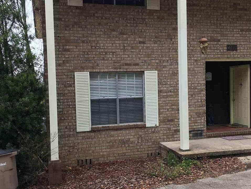 1st image of 4680 Peacock Dr APT A