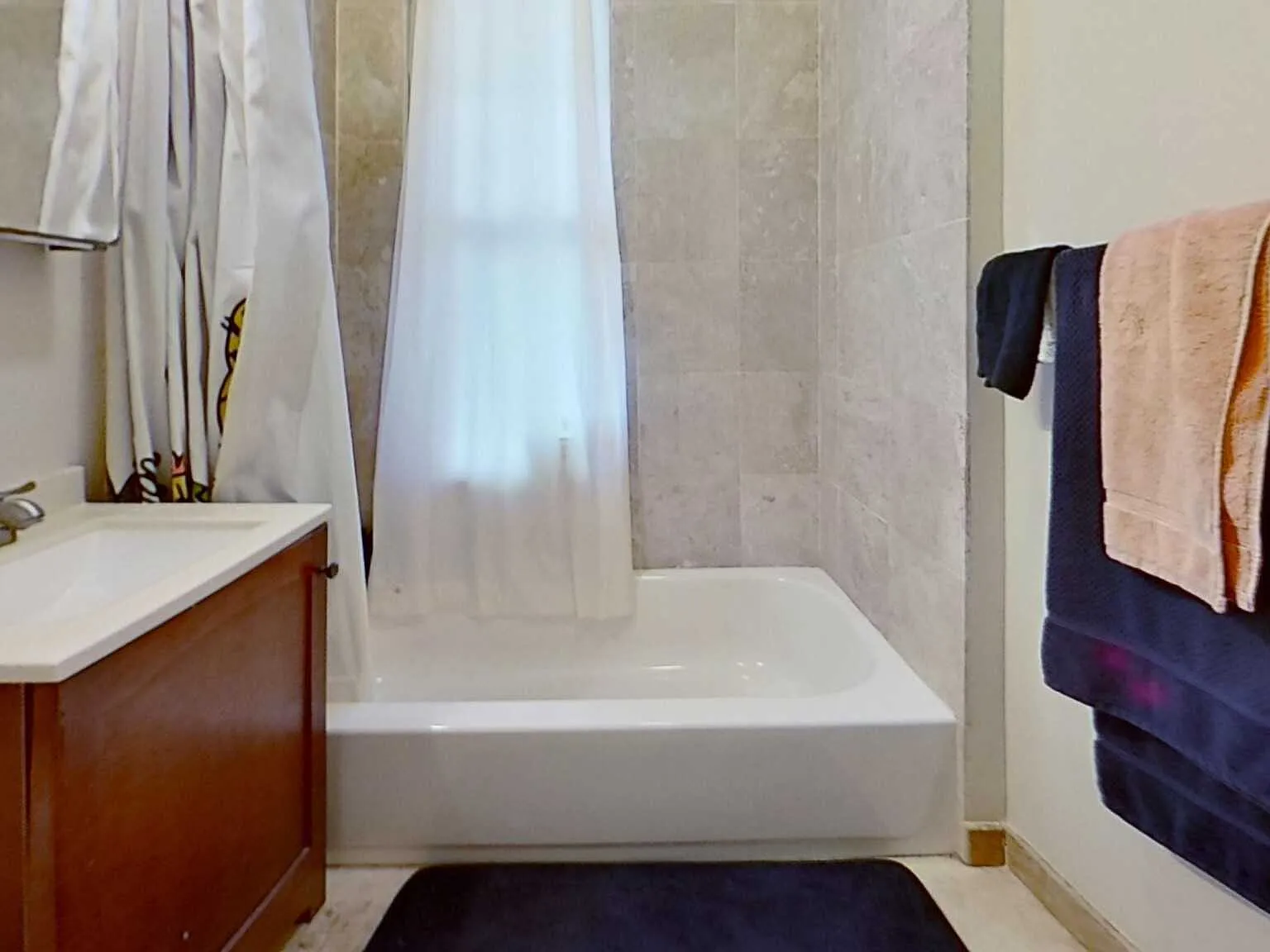 2 bed, $2,950 — Photo 2